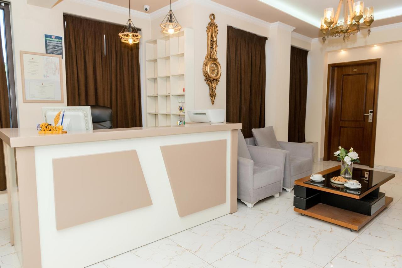 Hotel Pazari Korce Esterno foto